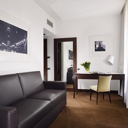 Milano Castello Luxury Apartment Eksteriør bilde
